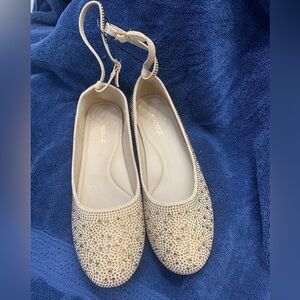 Women's Cream Sequined Dress Shoes 10